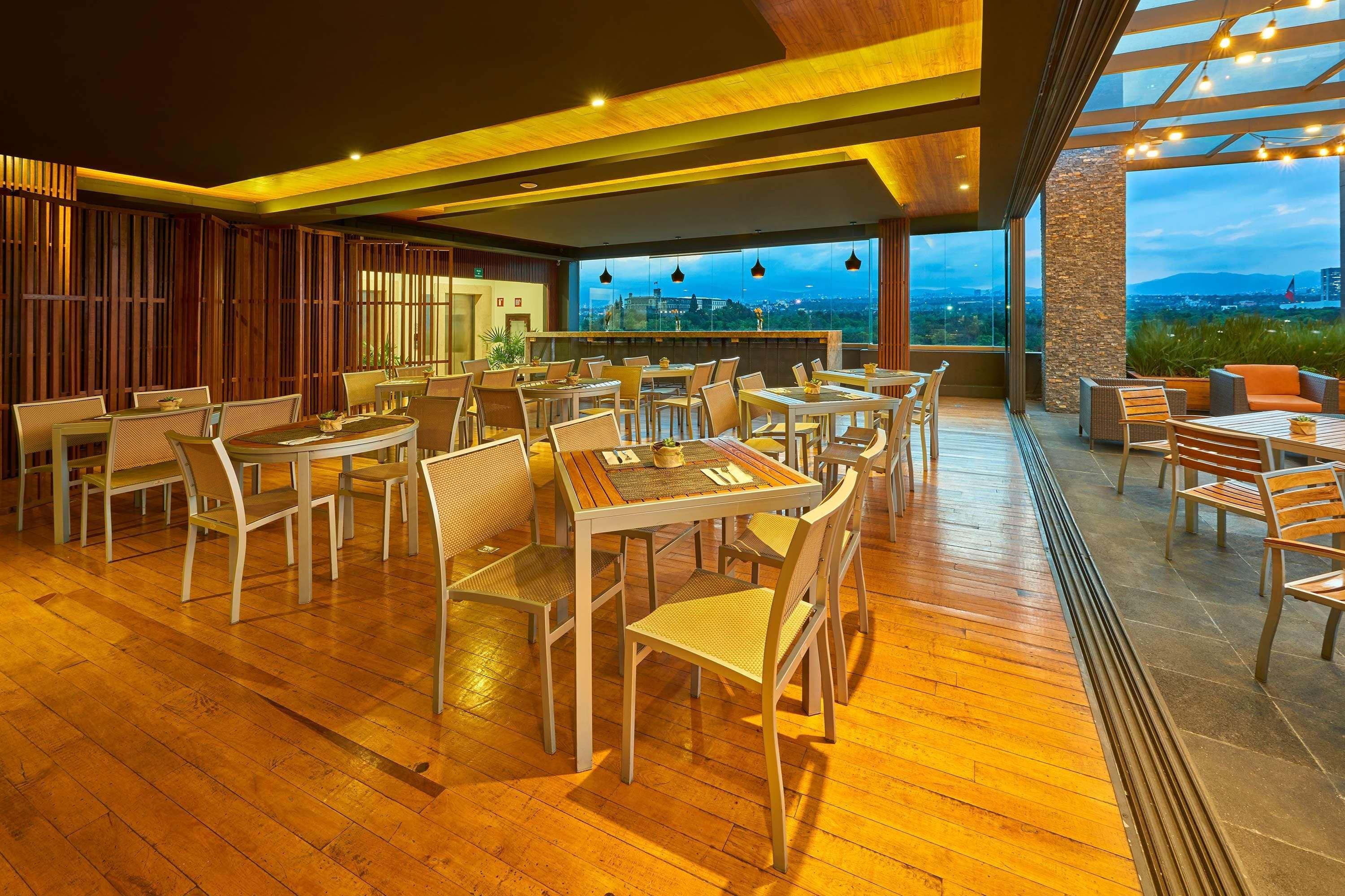 Wyndham Garden Mexico City - Polanco Экстерьер фото